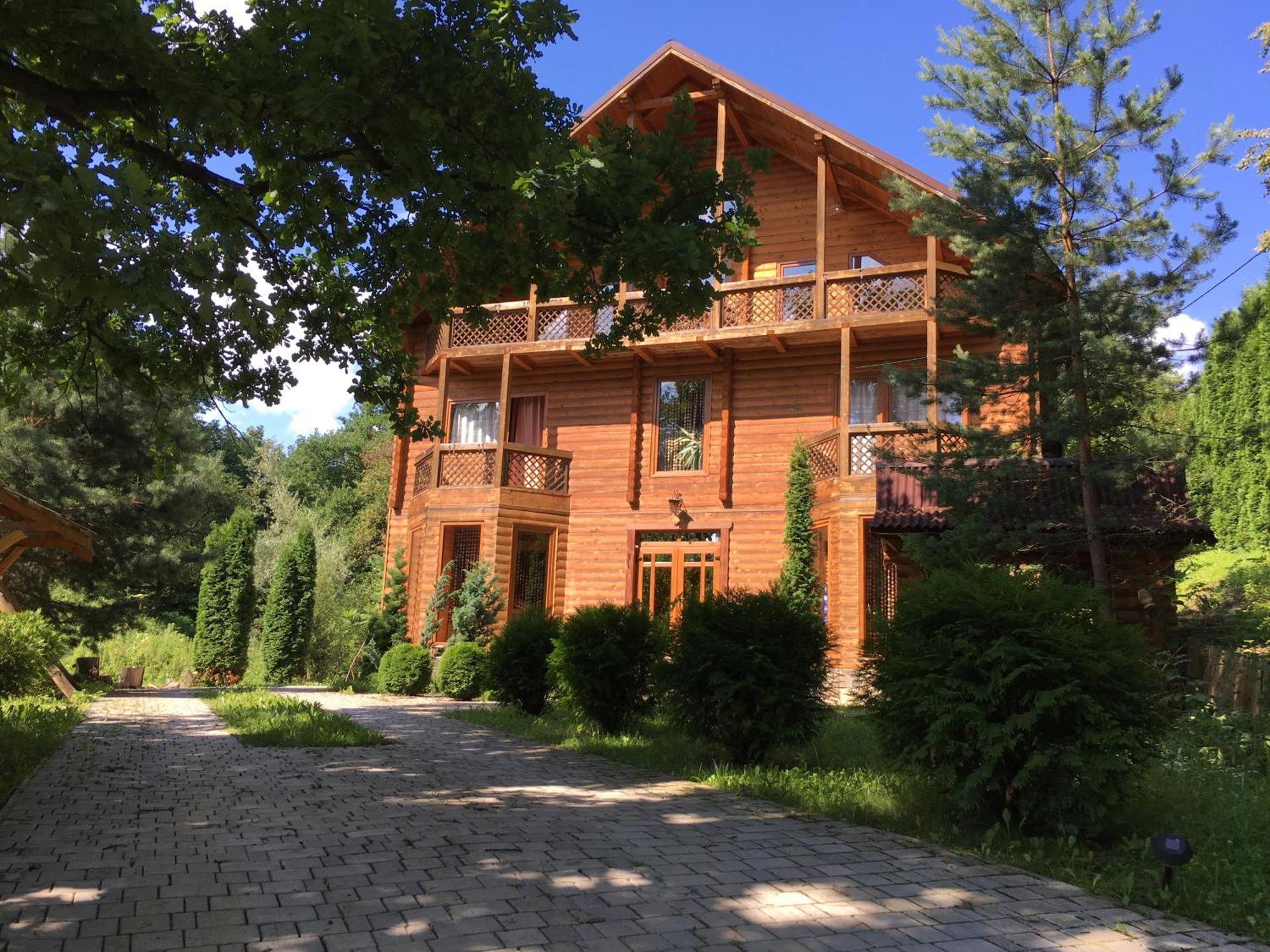 Guсulka Ksenia Villa Kosiv Dış mekan fotoğraf